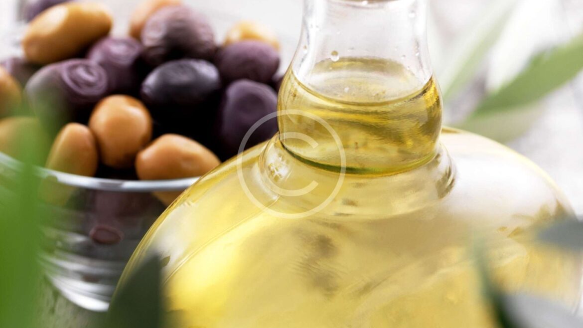 Can You Really Use Olive Oil To Wash  Your Face?